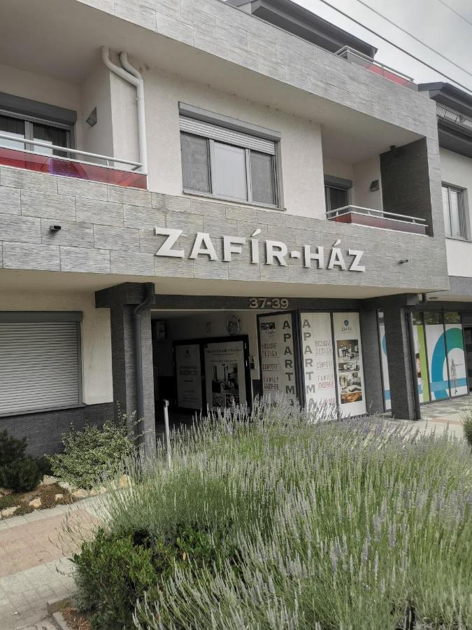 Szabo Apartman Sárvár Exterior foto